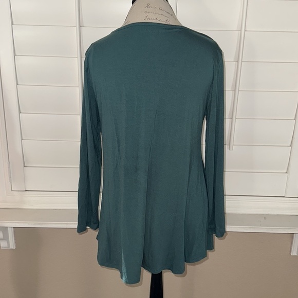 SOFT SURROUNDINGS Bella Vista top - Picture 5 of 11